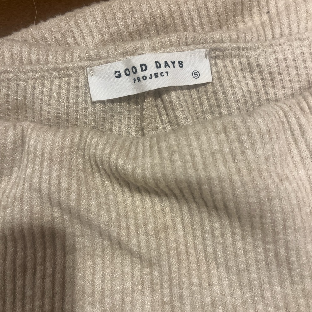 Beige Ribbed Flare Pants - Picture 4 of 4